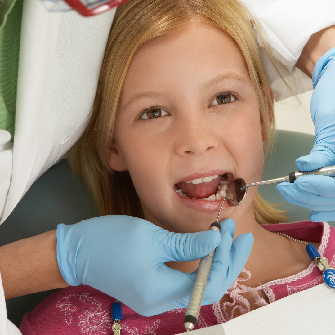 Лечение зубов под наркозом у детей: что нужно знать родителям