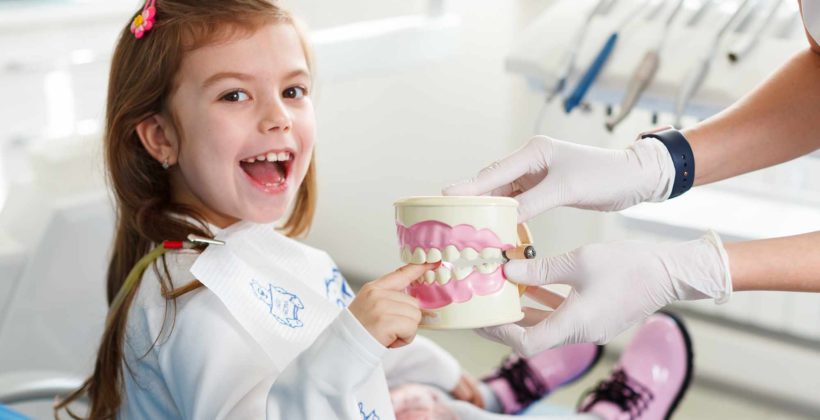 Кто такой детский стоматолог-ортопед и чем он занимается?